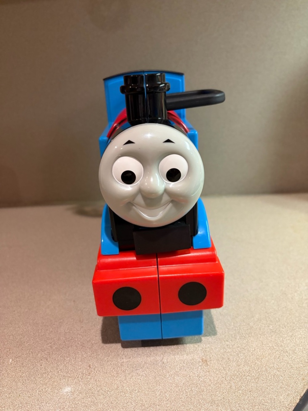 Thomas the Train Blue and Red Train Character Toy carry case